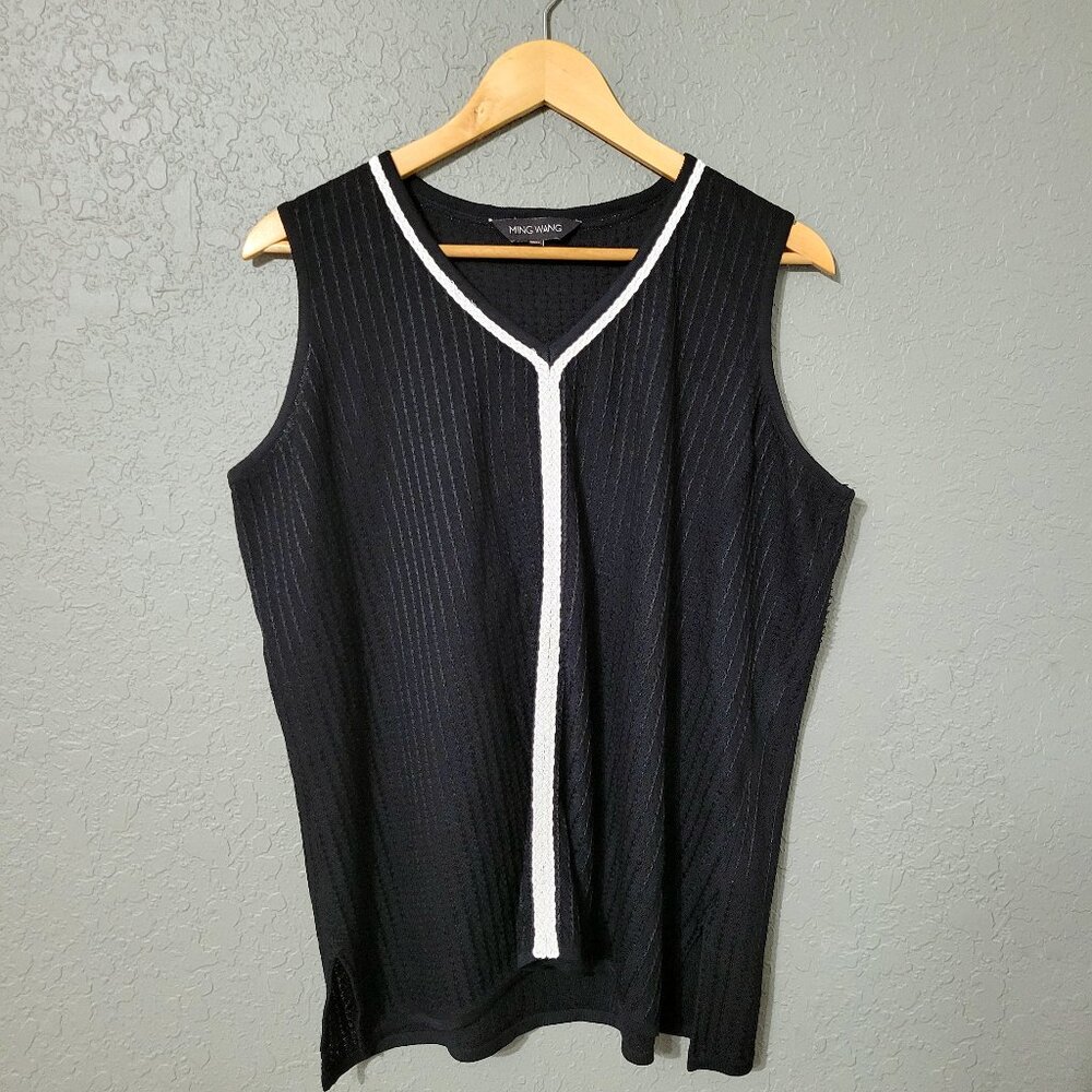 Ming Wang Womens Sleeveless V-Neck Top Size 1X Black White Minimalist Office
